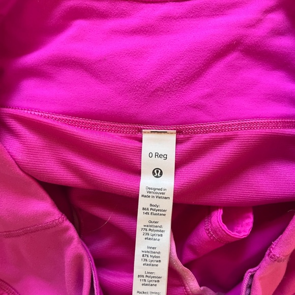 RARE LULULEMON POW PINK SPEED UPS 2.5 INCH - Picture 2 of 3